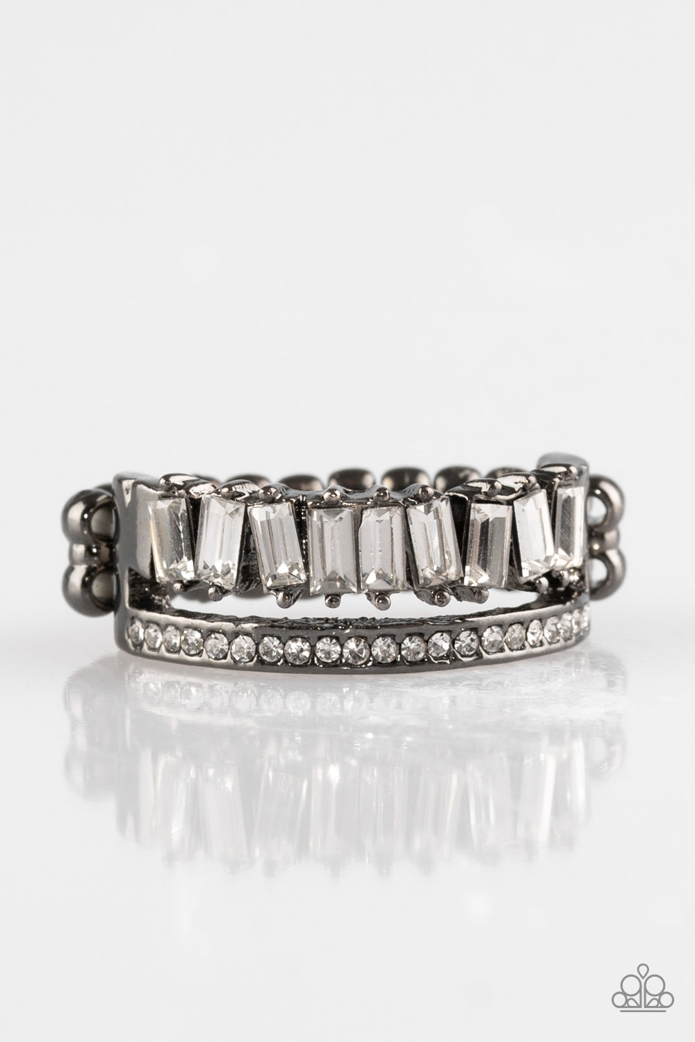 Royal Treasure Chest - Black