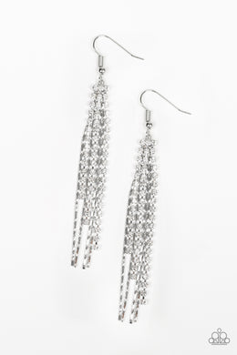 Red Carpet Bombshell - White