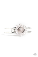 Load image into Gallery viewer, Palace Dream - Silver